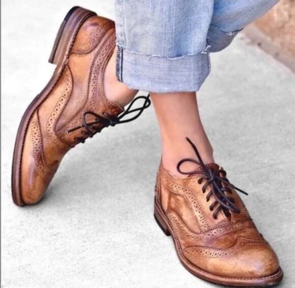 Bed Stu Shoes - Bed Stu Lita Women's Wingtip Leather Oxford Shoes in Tan Rustic